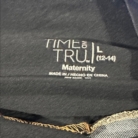 🔥4X$25 Time and Tru Women's Maternity Roll Cuff Shorts Size L - Picture 9 of 12